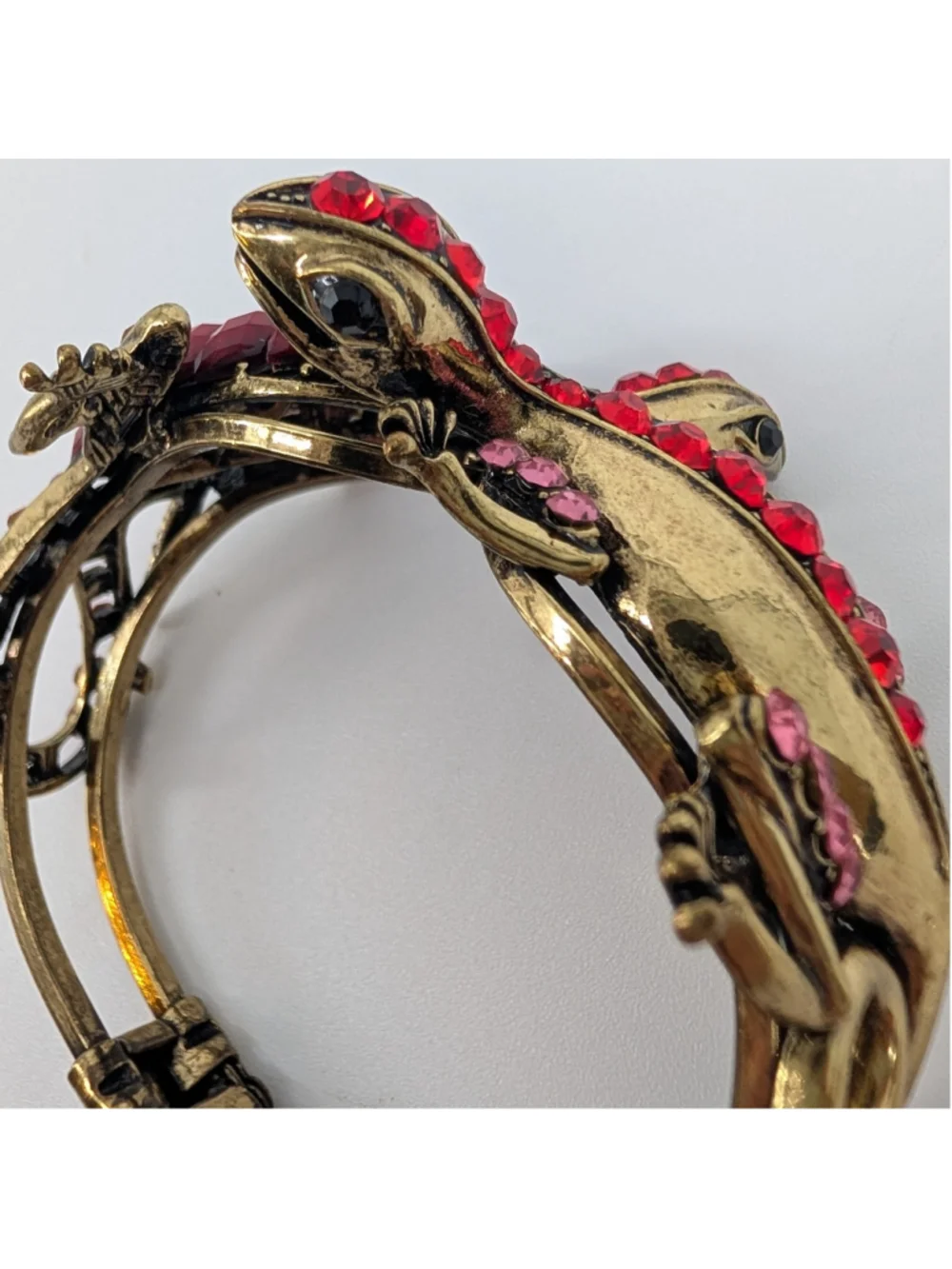 Lizard Rhinestone Hinged Cuff Bracelet Red Pink Gold Tone Statement Signed SDLZ